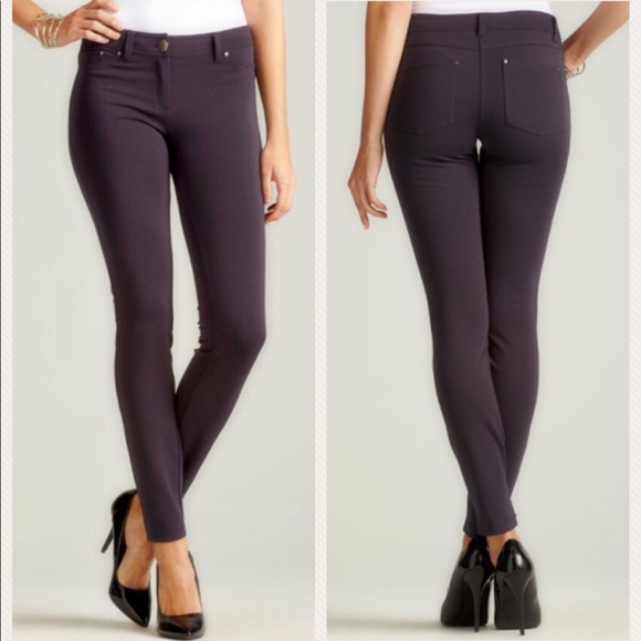 Romeo & Juliet Couture Pants - Clearance 🆑 Make an Offer 🆑 Skinny Ponte Pant