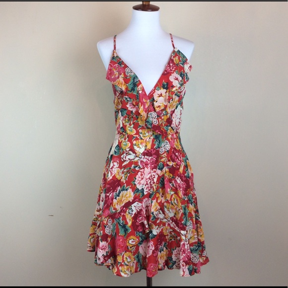 Urban Outfitters Dresses & Skirts - 💕HP💕UO Floral Lace Back Wrap Dress