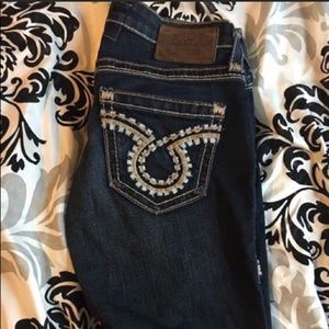 Buckle jeans