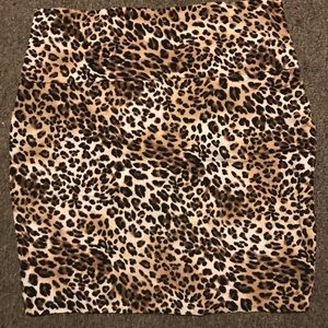 Never worn leopard cotton body con skirt