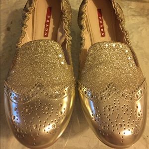 NWOT PRADA gold flats / loafers