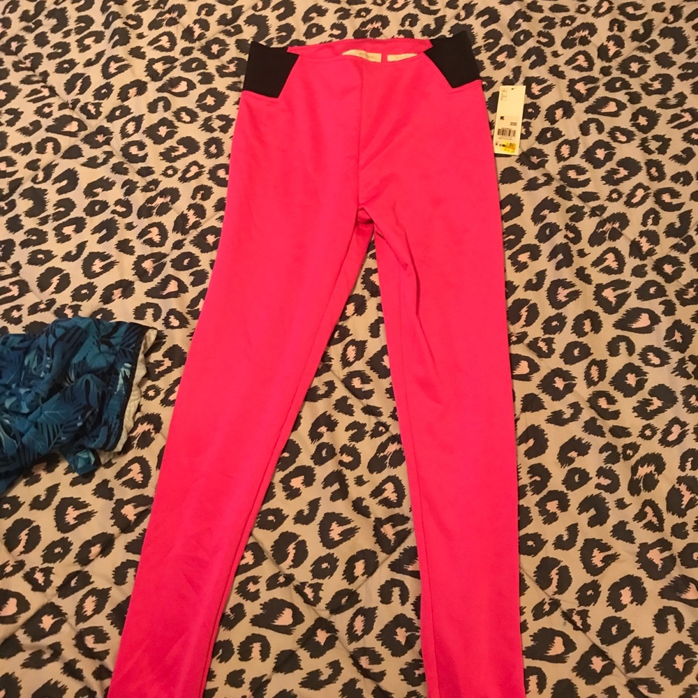 Hot pink Nicki Minaj leggings