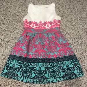Printed dress with pleated skirt