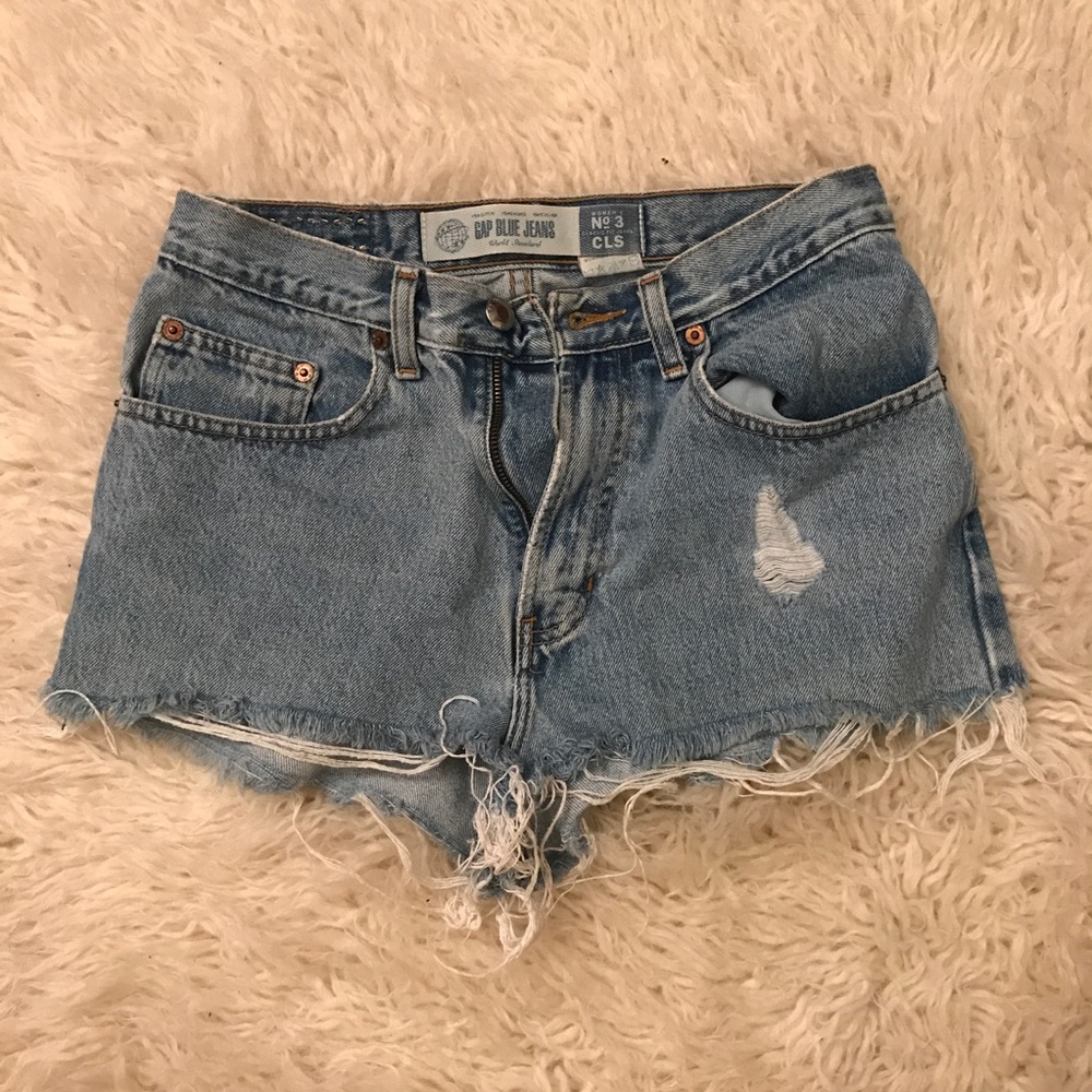 Vintage distressed high waisted jean shorts