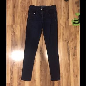 Hi-Rise Jeggings