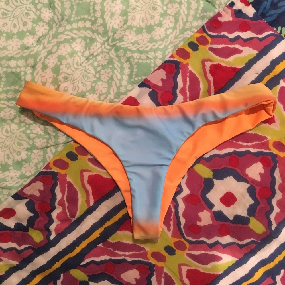 Moana Bottoms