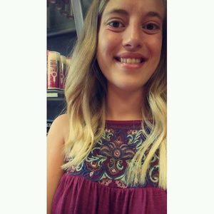 Meet your Posher, Janaya