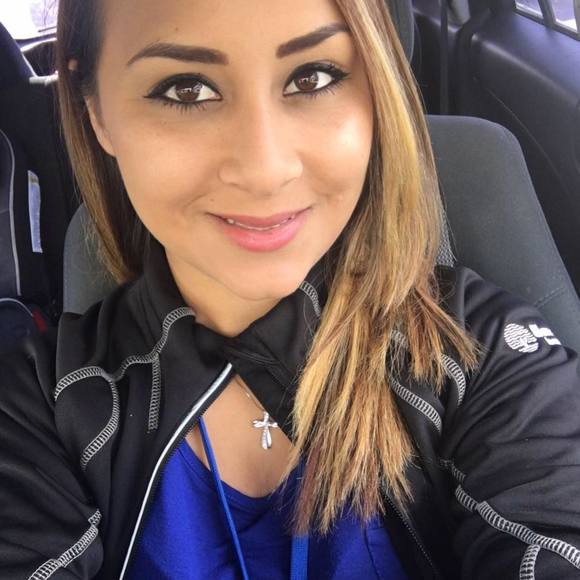 Meet your Posher, Elizabeth - Picture 1 of 1