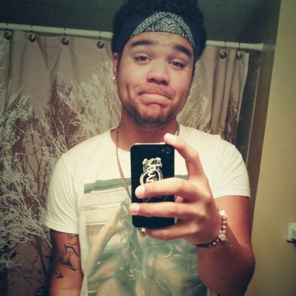 Meet your Posher, Andre - Picture 1 of 1