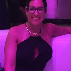 Meet your Posher, Naomi