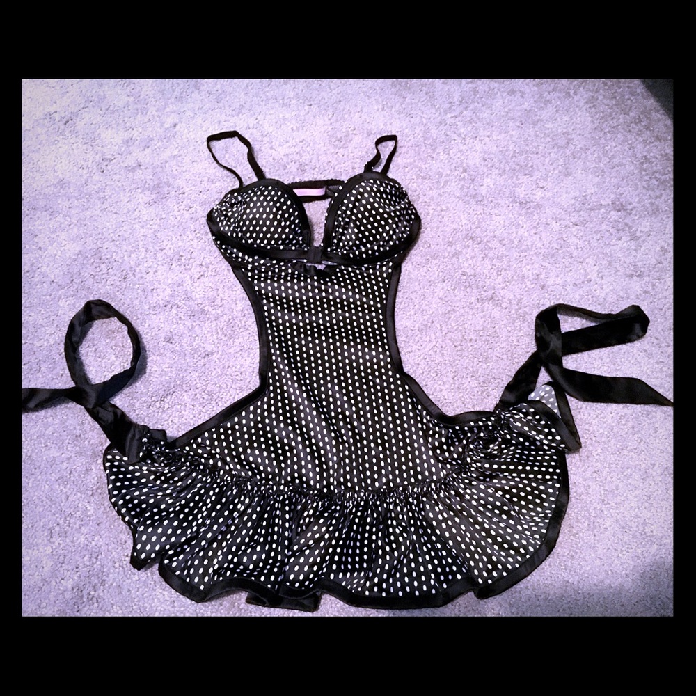 Victoria Secret Sexy Little Things Laundre  34B