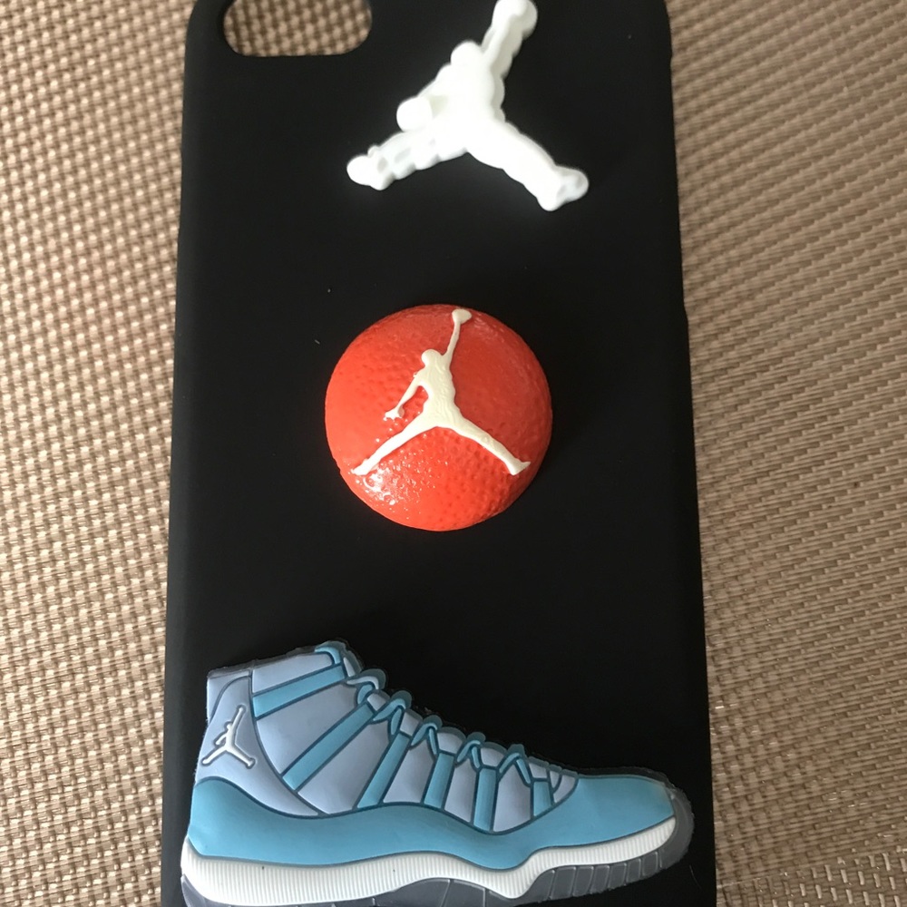 Custom iPhone case - Picture 3 of 3