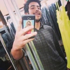 Meet your Posher, Luis