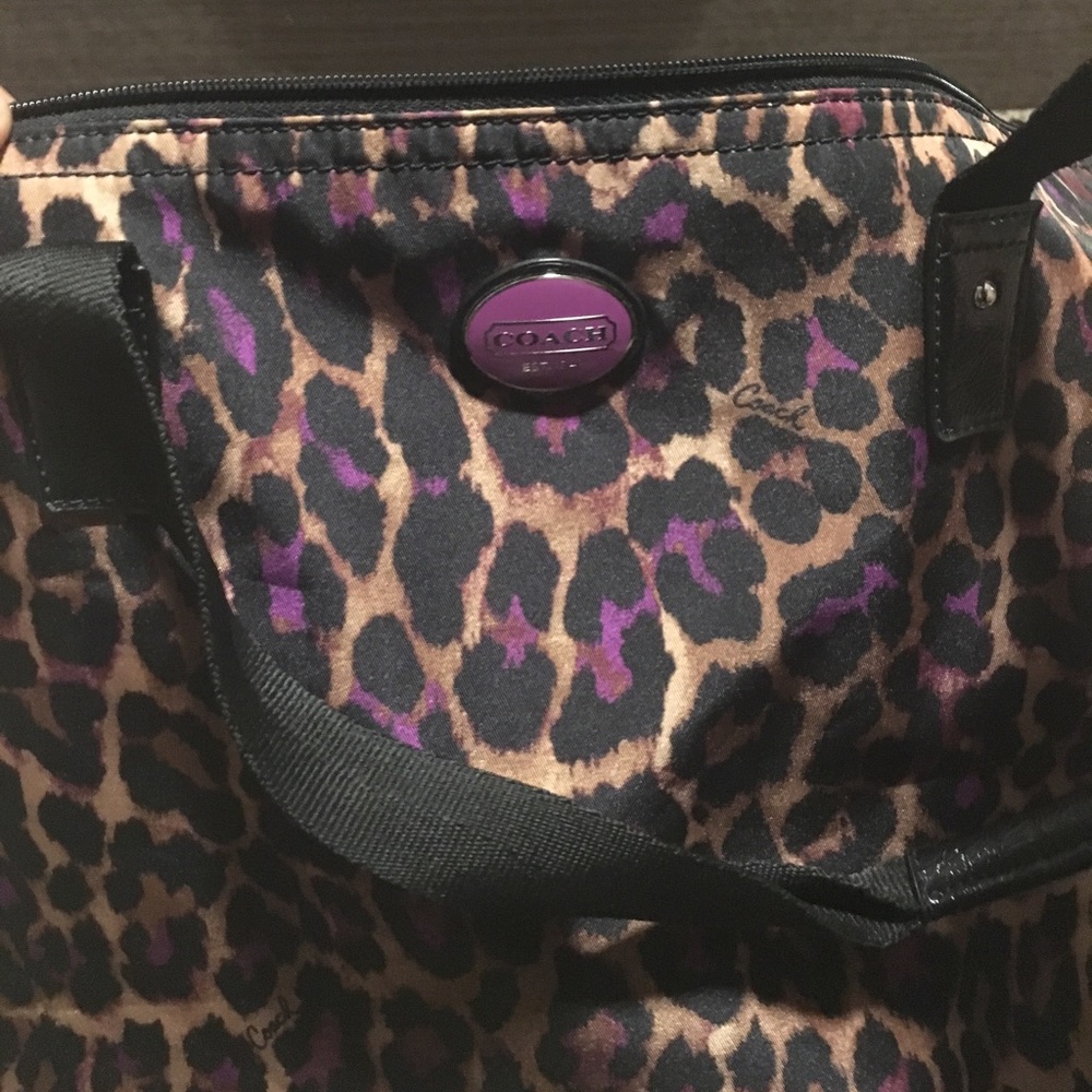 Coach 2 piece shoulder bag
