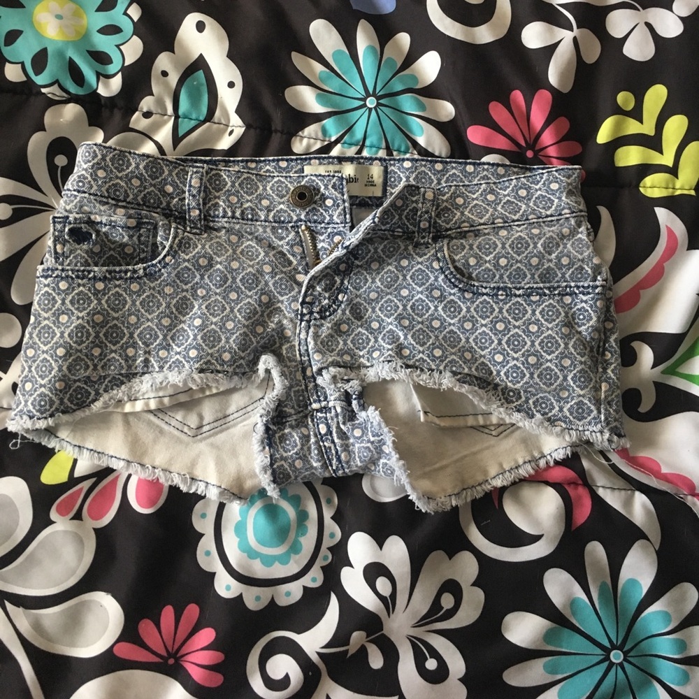shorts