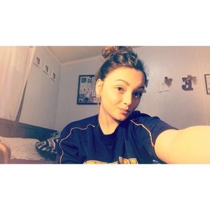 Meet your Posher, Tara