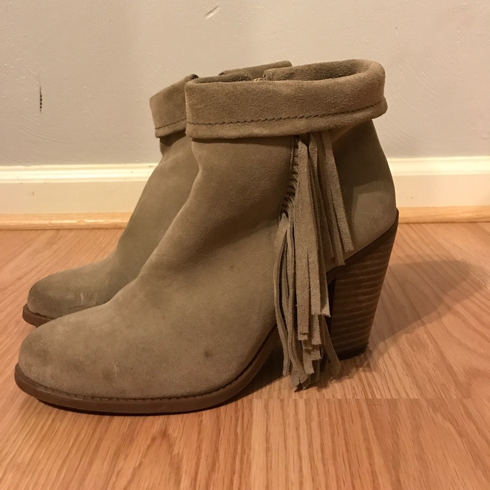 Jessica Simpson fringe booties