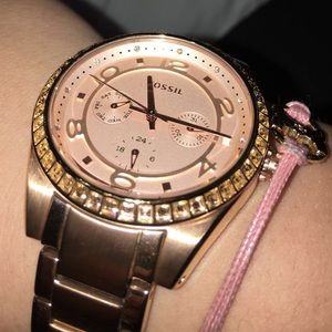 beautiful watch but i never wear it anymore