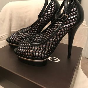 Bebe Nina Black size 9