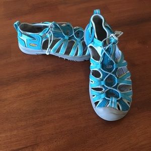 Keen Sandals size 5
