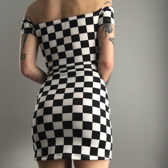 SOLD TunnelVision "Check it out Bundy" Top & Skirt - Picture 7 of 7