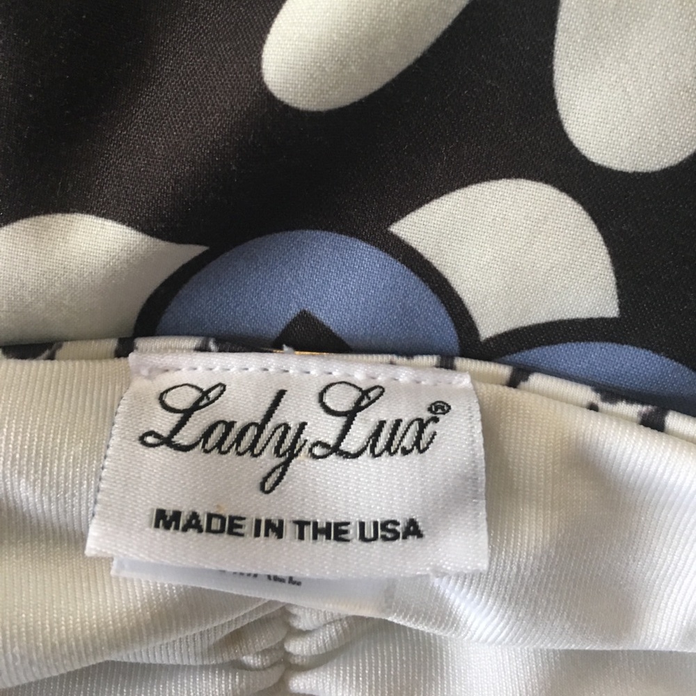 bathing suit - Picture 4 of 8