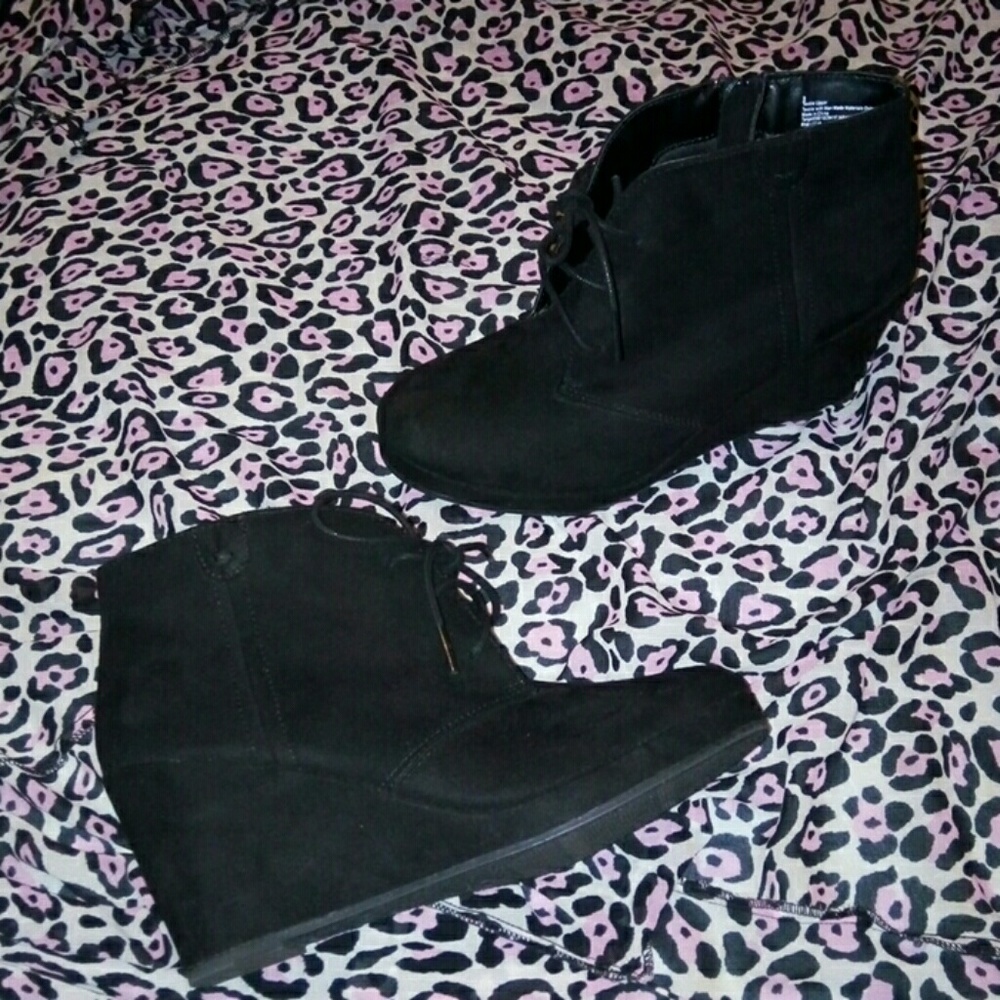 Merona Terri ankle boots