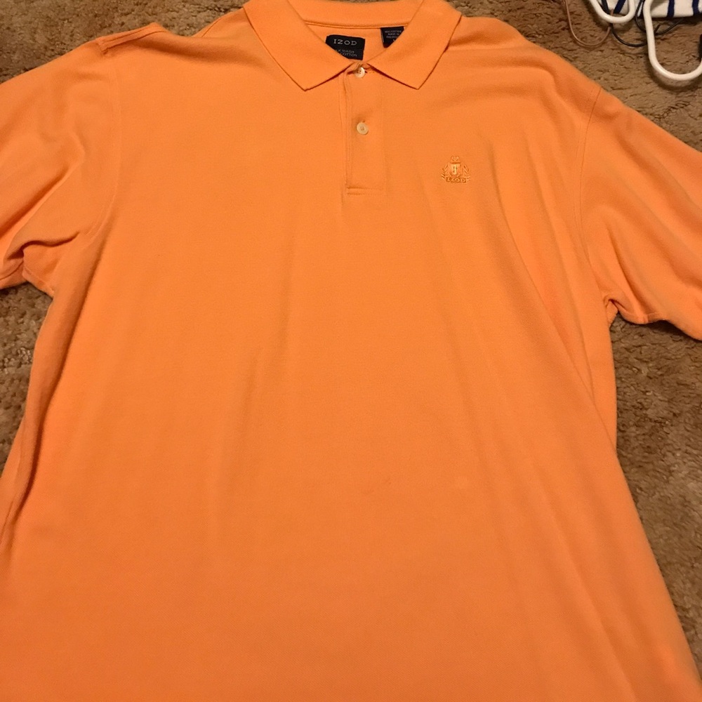 Men's polo size L. Izod