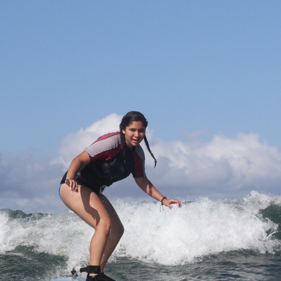 Meet your Posher, Julia - Picture 4 of 4