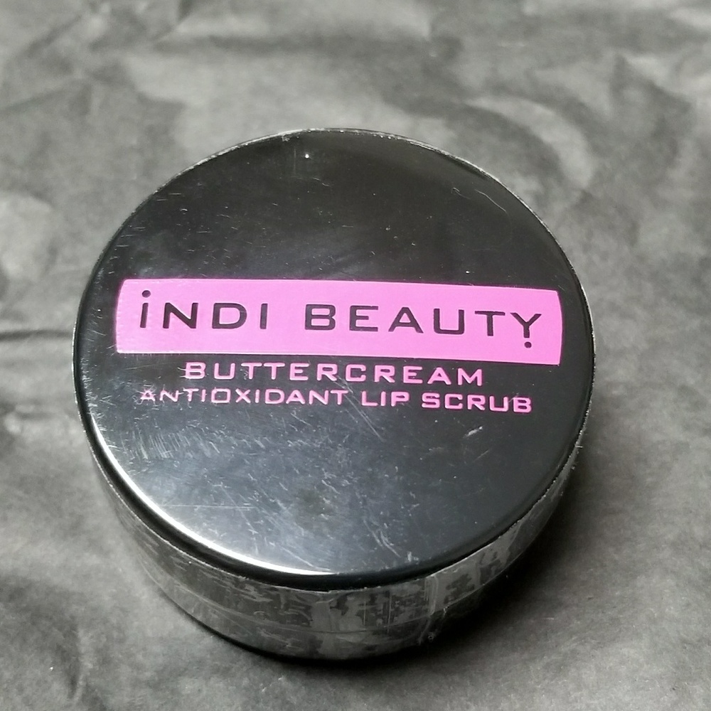 Indi Beauty Buttercream Antioxidant Lip Scrub