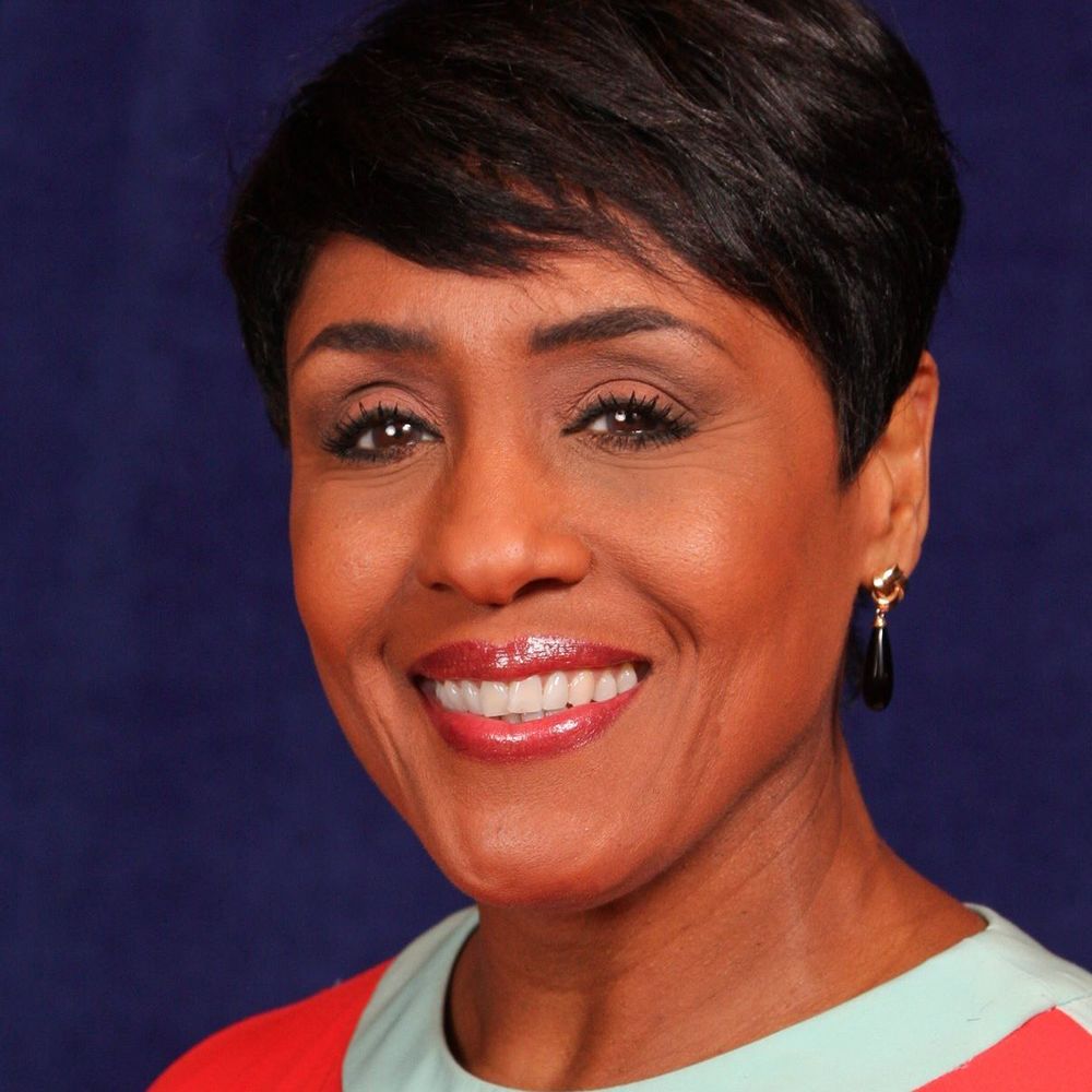 Meet your Posher, Linda