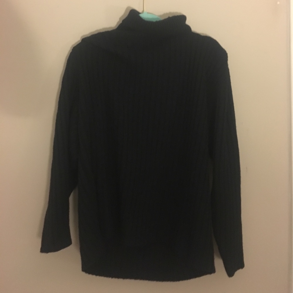 Men's bcbg sweater