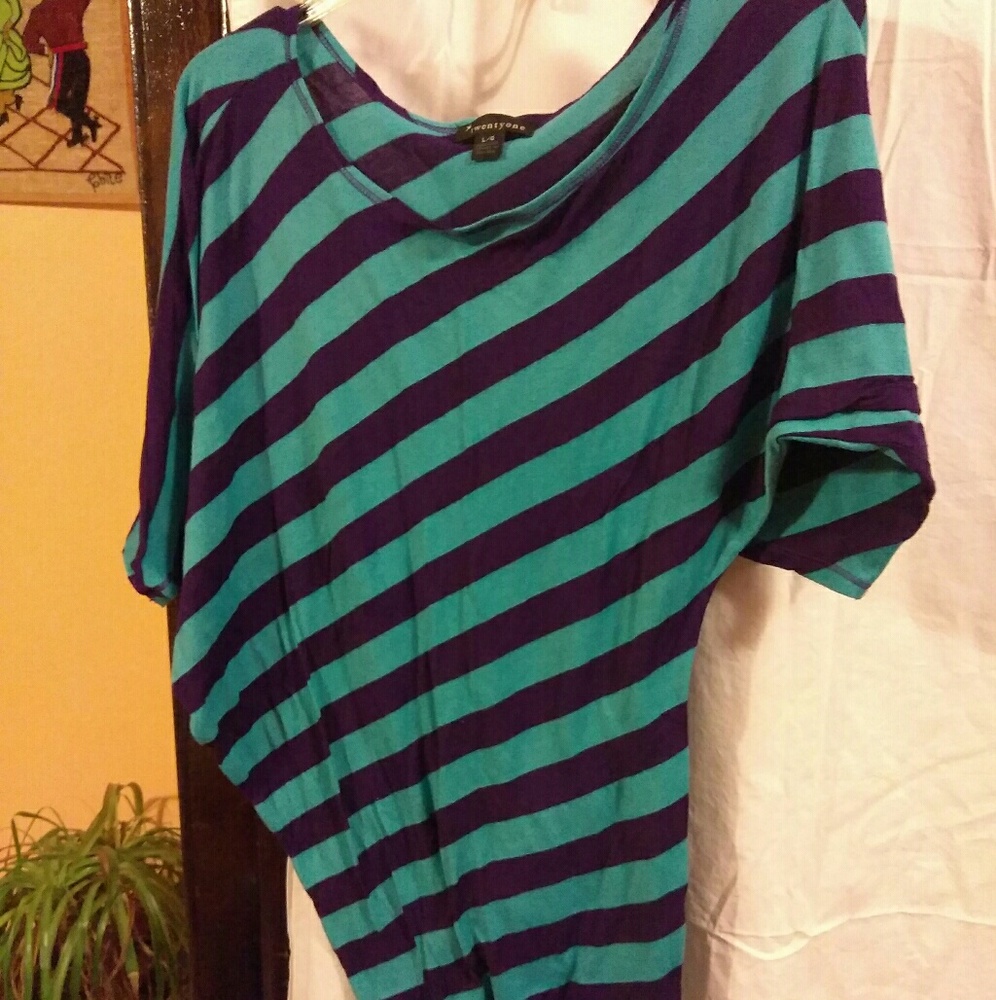 Asymmetrical tunic