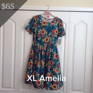LulaRoe Amelia XL