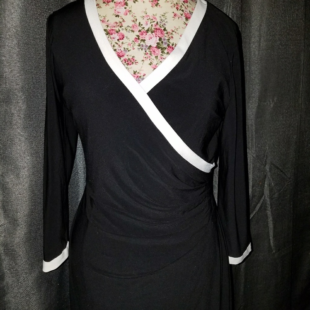 Chaps black and cream dress