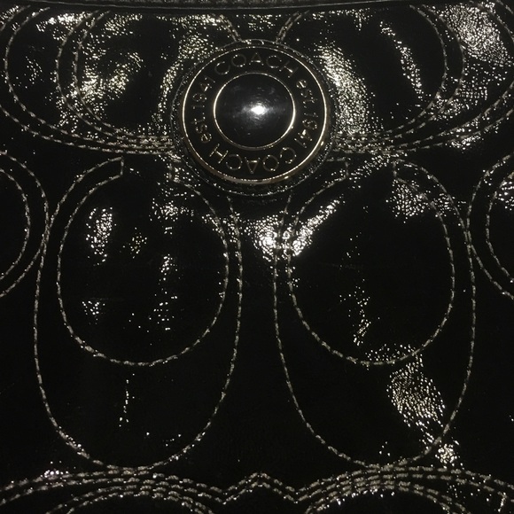 Black, Coach purse. VGUC! - Picture 4 of 7