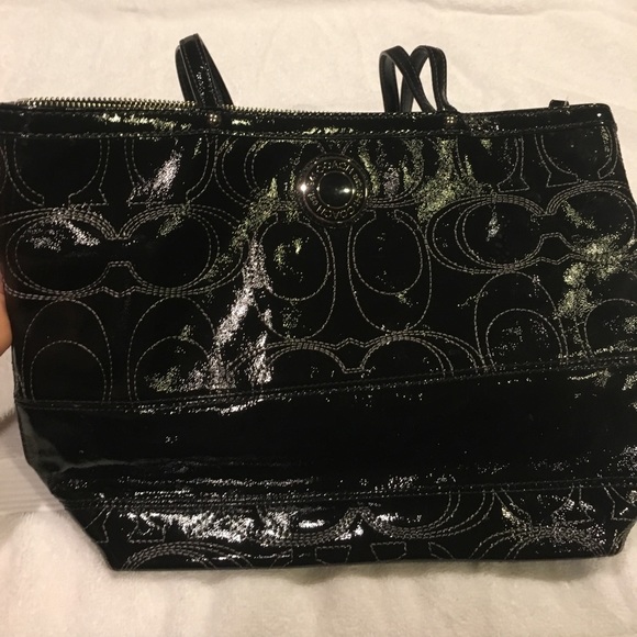 Black, Coach purse. VGUC! - Picture 2 of 7