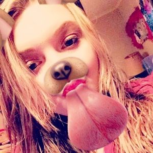 Meet your Posher, Leann