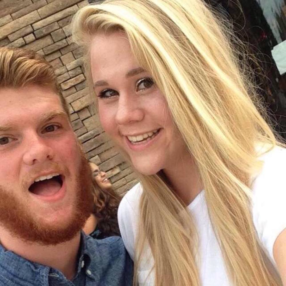 Meet your Posher, Abigail