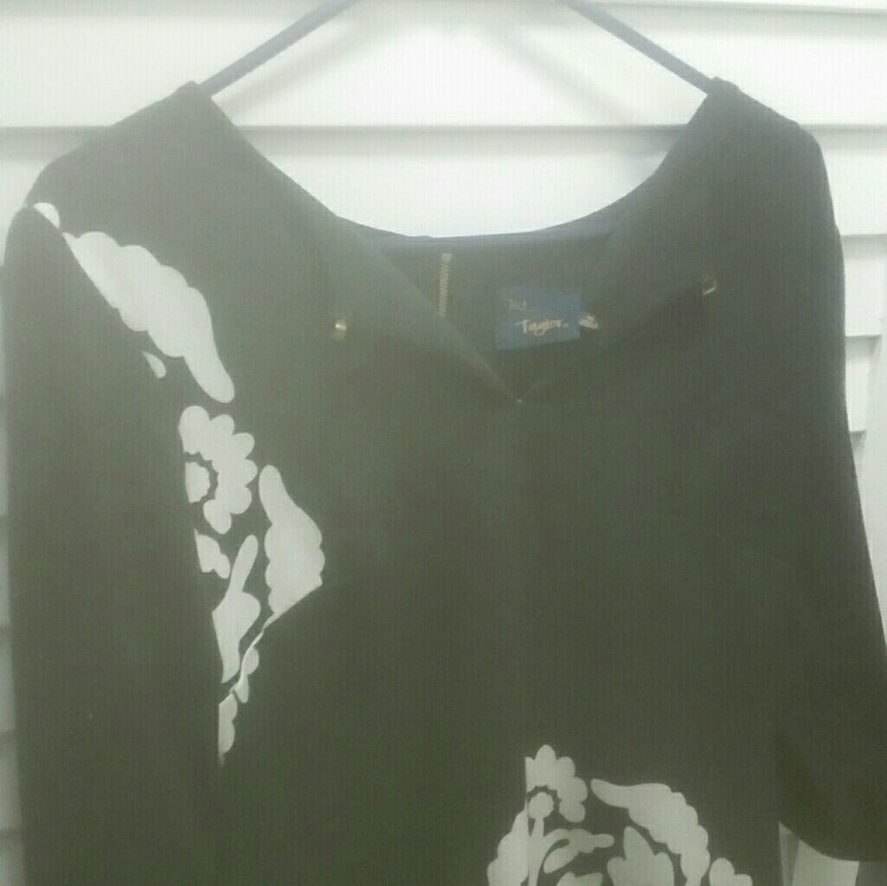 Just Taylor dress