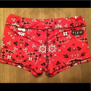 FLEO + DNDL collab shorts