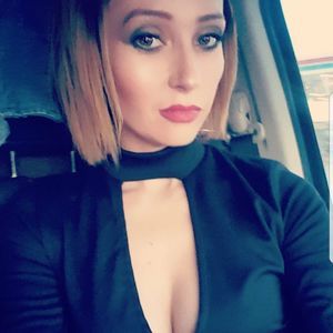 Meet your Posher, Ana