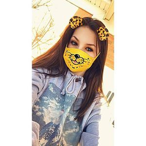 Meet your Posher, Lacey