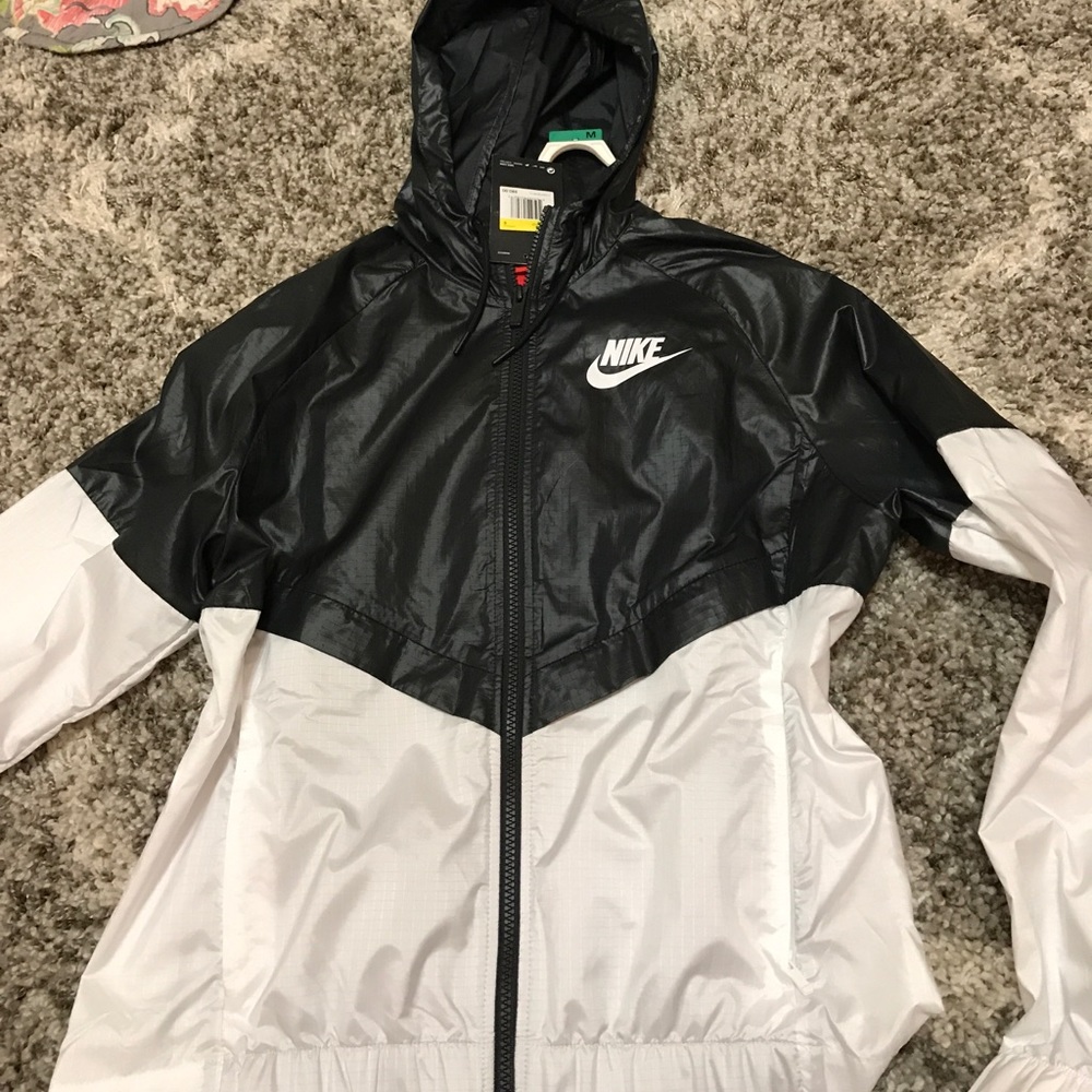 Nike windbreaker
