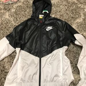 Nike windbreaker
