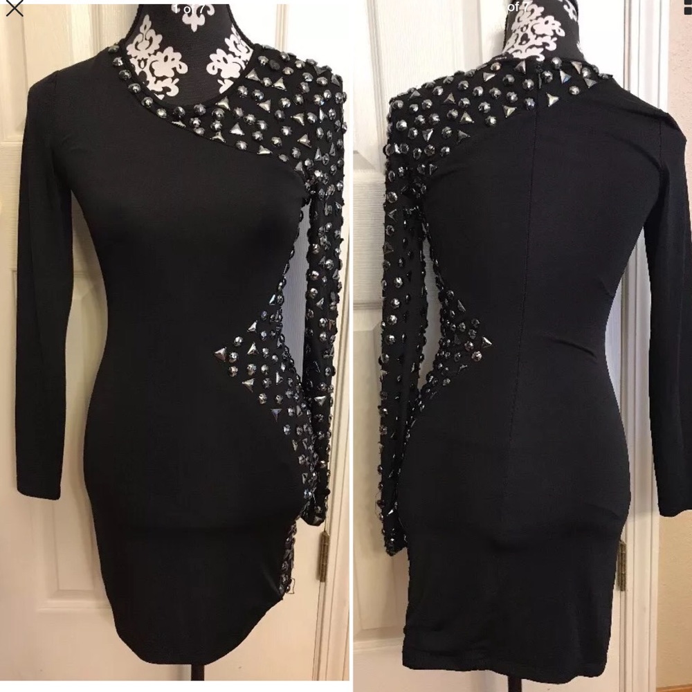 ❌❌SOLD❌❌Bebe long sleeve stone dress small