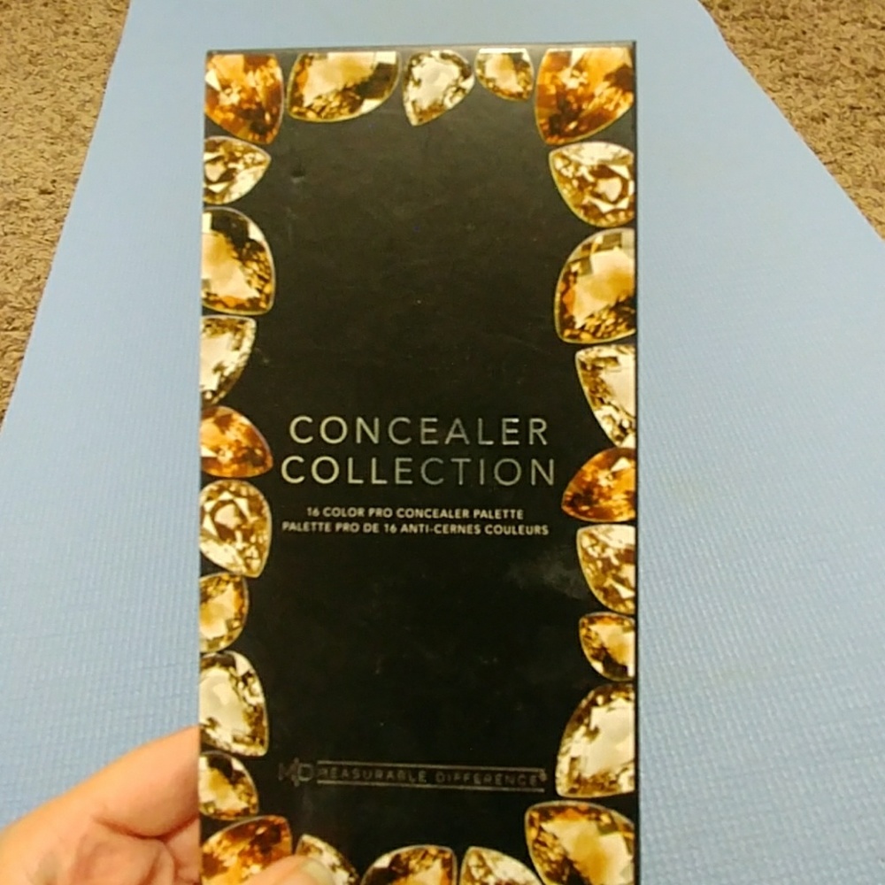 Concealer collection