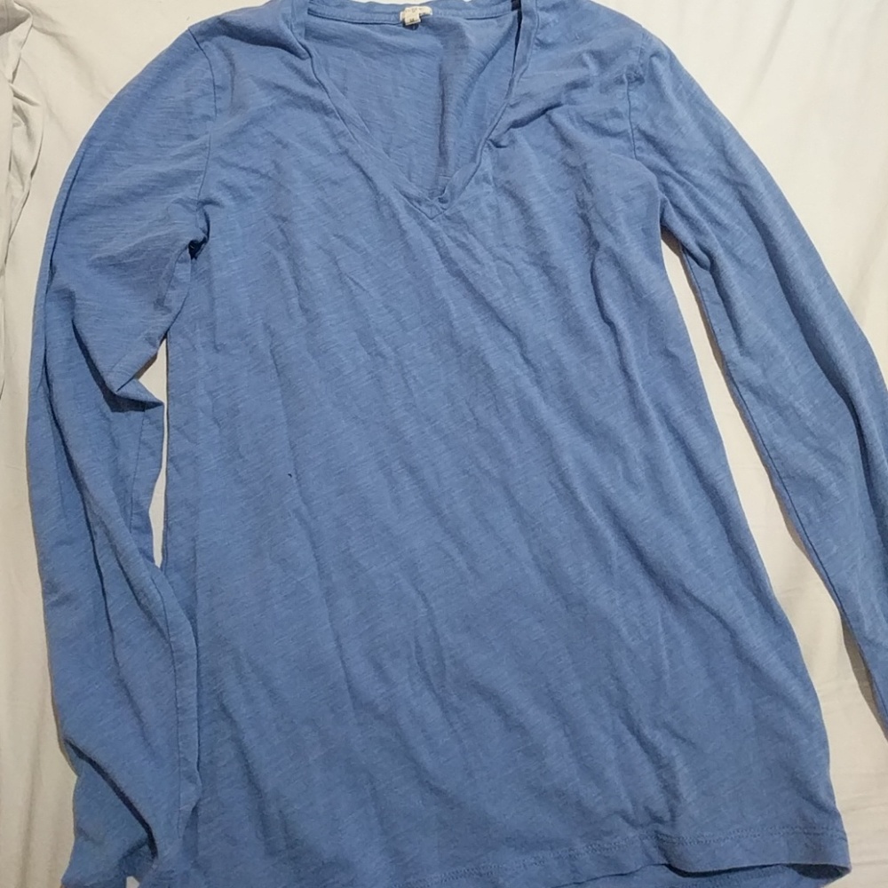 J crew blue tshirt