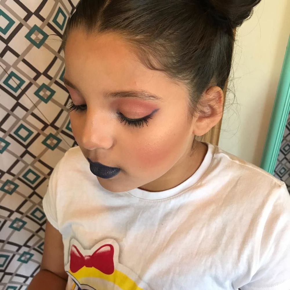 Meet your Posher, Maria