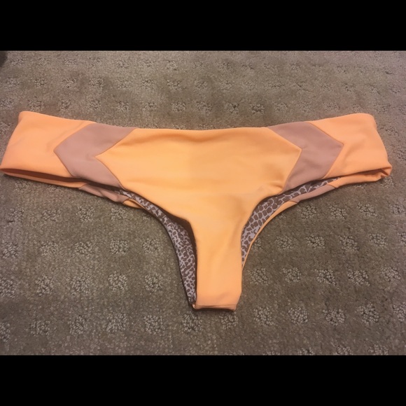 Acacia Mentawai bottoms - Picture 2 of 4